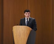 Президент Ильхам Алиев принял участие в конференции в рамках Госпрограммы социально-экономического развития регионов Азербайджана  (ФОТО)