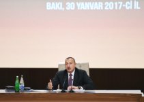 Президент Ильхам Алиев принял участие в конференции в рамках Госпрограммы социально-экономического развития регионов Азербайджана  (ФОТО)
