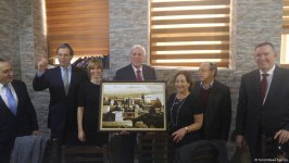 Президент и исполнительный директор Американского еврейского комитета побывали в синагоге в Баку (ФОТО)