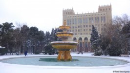 Снег в Баку (ФОТОСЕССИЯ)