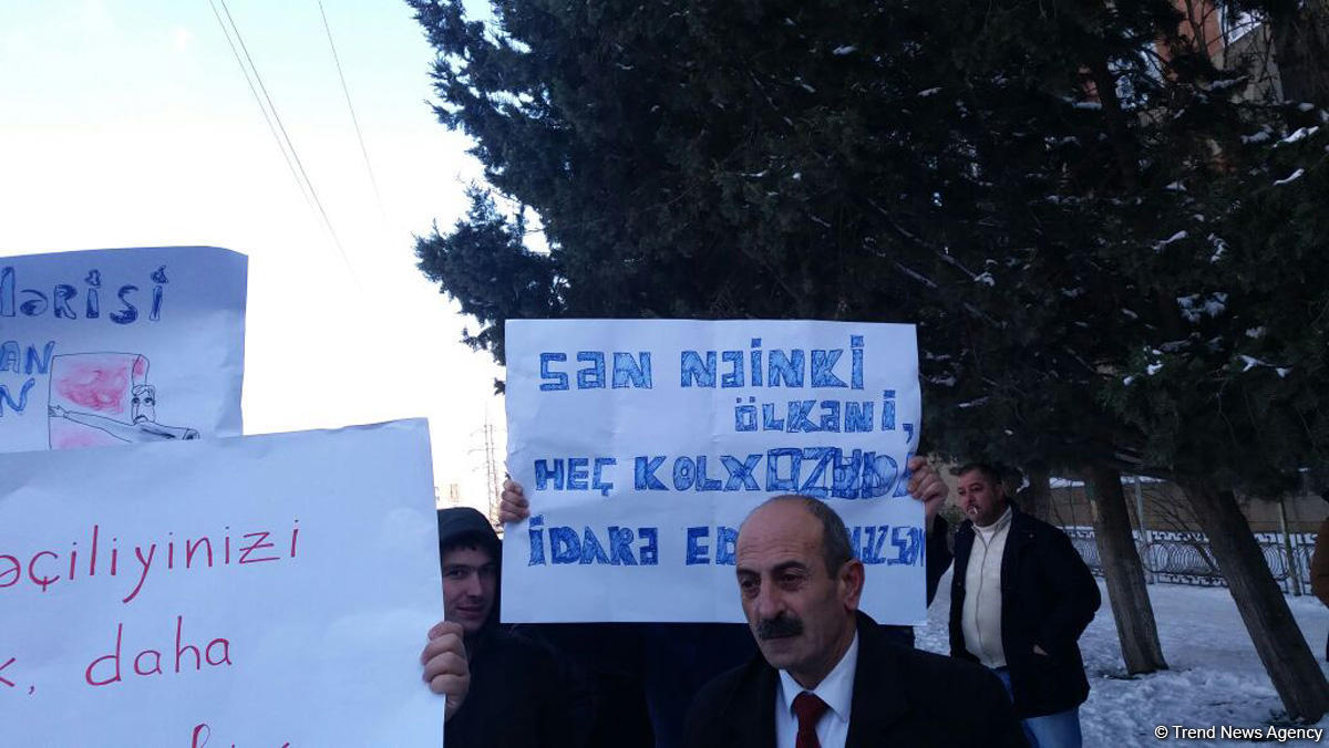 В Баку молодежь протестует против подстрекательской политики партии "Мусават" (ФОТО)