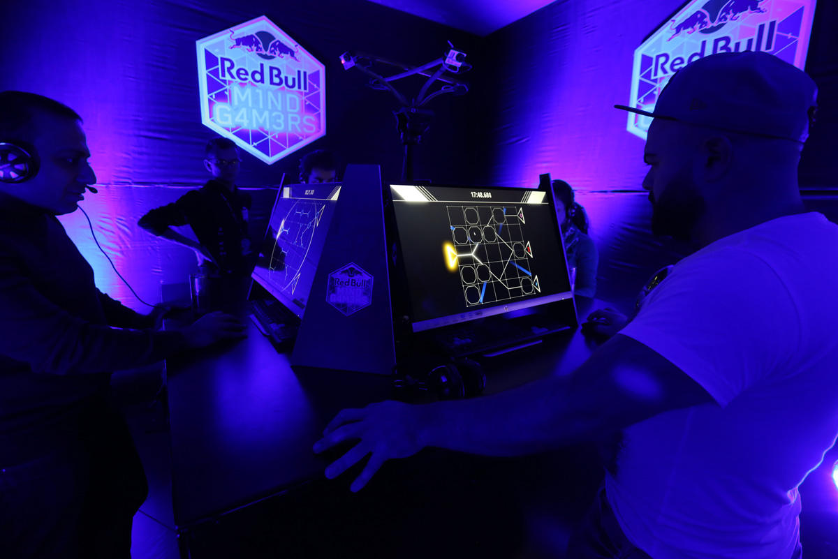 Новая приключенческая визуальная игра в Баку (ФОТО)