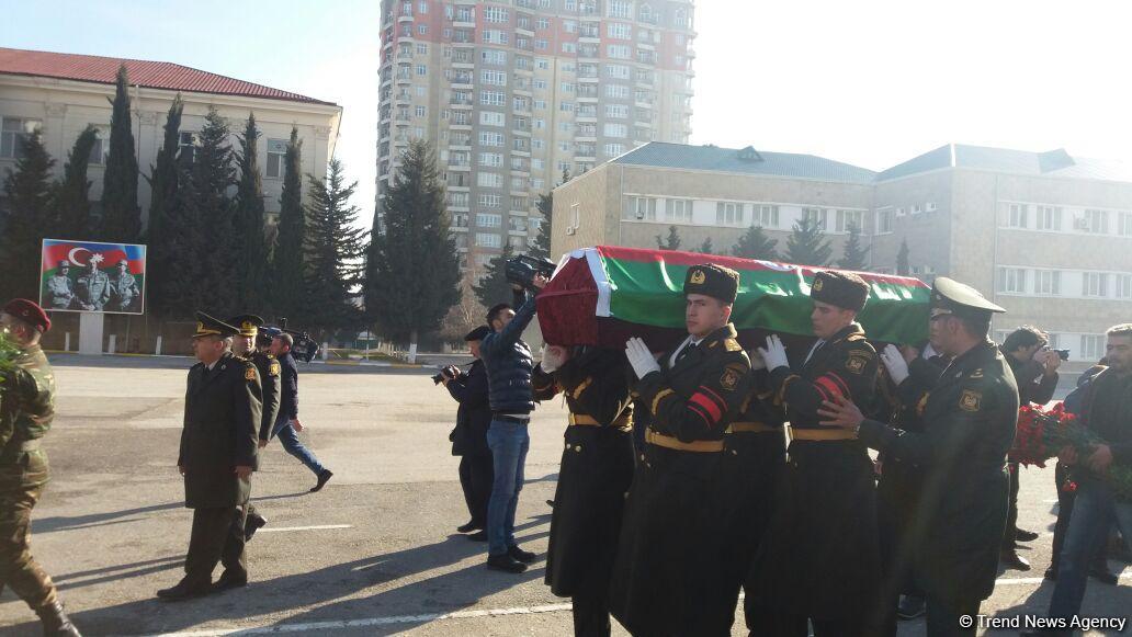 В Баку прощаются с шехидом Чингизом Гурбановым (ФОТО)