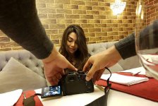 Азербайджанский певец представил клип, посвященный Дню святого Валентина (ВИДЕО, ФОТО)