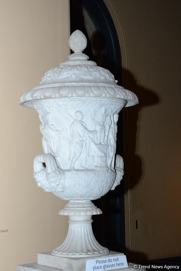 Путешествие в Лондон: Музей Виктории и Альберта и азербайджанский ковер "Шейх Сафи" (ФОТО, часть 1)