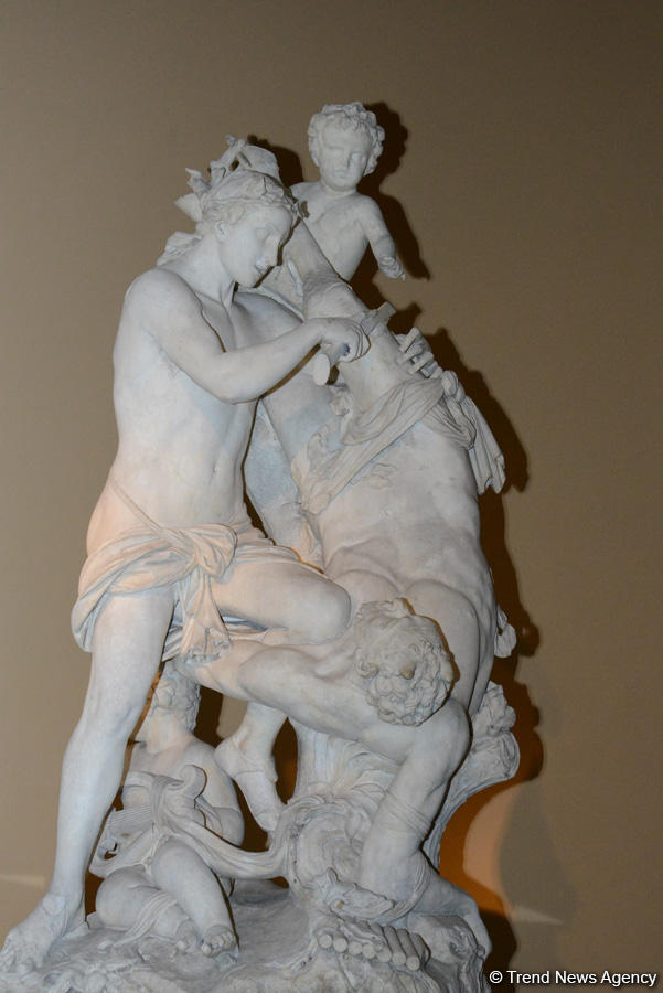 Путешествие в Лондон: Музей Виктории и Альберта и азербайджанский ковер "Шейх Сафи" (ФОТО, часть 1)