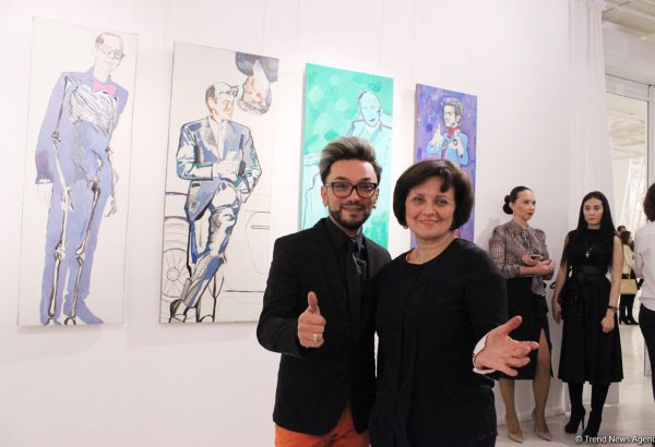 В Баку открылась оригинальная выставка Ирины Эльдаровой "Мужчина как Бренд" (ФОТО)