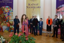 В Баку открылась выставка Милены Набиевой "Minabi - Узоры Мироздания": буйство красок, чувств и восприятия (ФОТО)