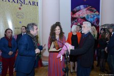 В Баку открылась выставка Милены Набиевой "Minabi - Узоры Мироздания": буйство красок, чувств и восприятия (ФОТО)