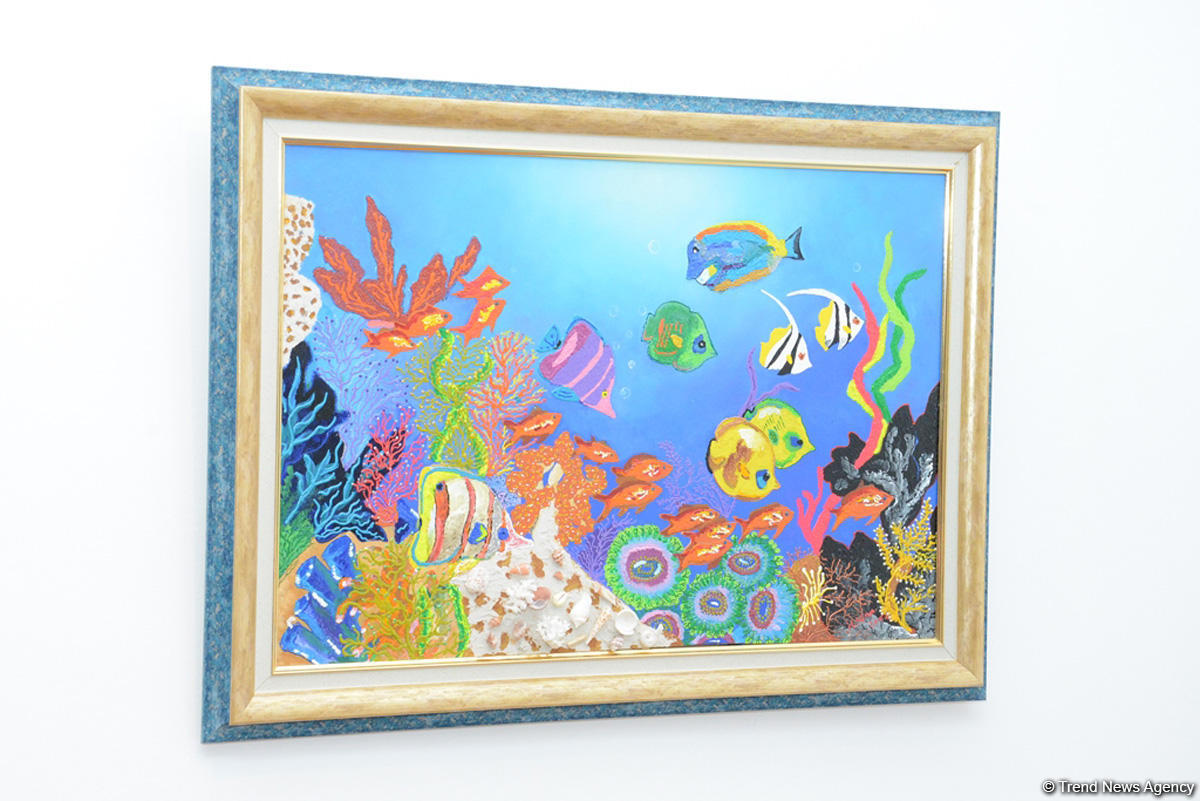 В Баку открылась выставка Милены Набиевой "Minabi - Узоры Мироздания": буйство красок, чувств и восприятия (ФОТО)