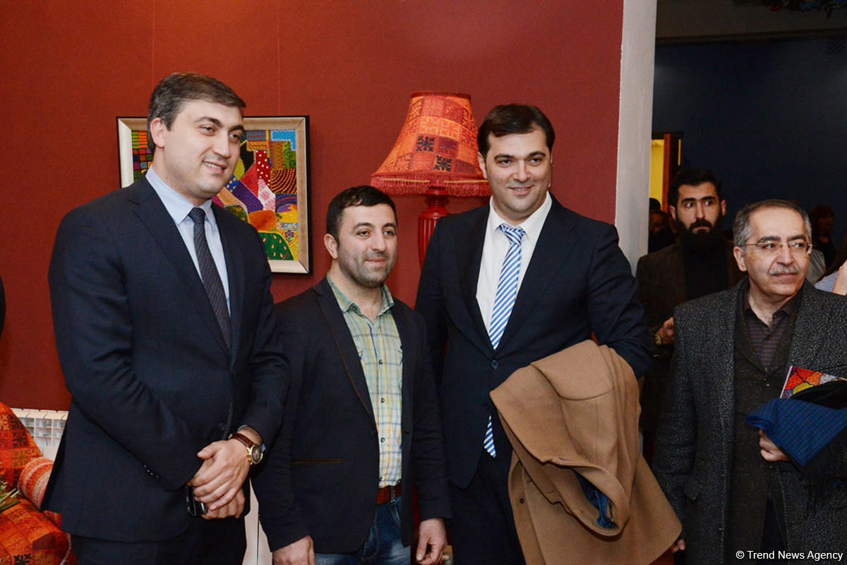 В Баку открылась выставка Милены Набиевой "Minabi - Узоры Мироздания": буйство красок, чувств и восприятия (ФОТО)