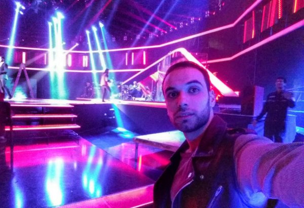 Азербайджанский певец в телепроекте "Голос Украины" (ФОТО)