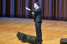 Максим Галкин в Баку: Самый вкусный плов … во время "эхсана" (ФОТО)