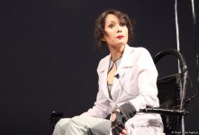 Аншлаг и овации: "Жестокий урок" от российских актеров в Баку (ФОТО)