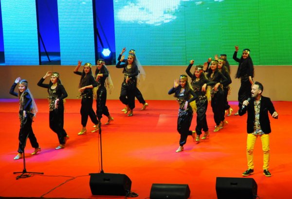 Серенады любви в Баку: от счастья встреч до горечи разлук…(ФОТО)