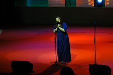 Серенады любви в Баку: от счастья встреч до горечи разлук…(ФОТО)