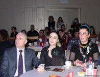 Баку и любовь: Каждая строчка, как мгновение судьбы (ФОТО)