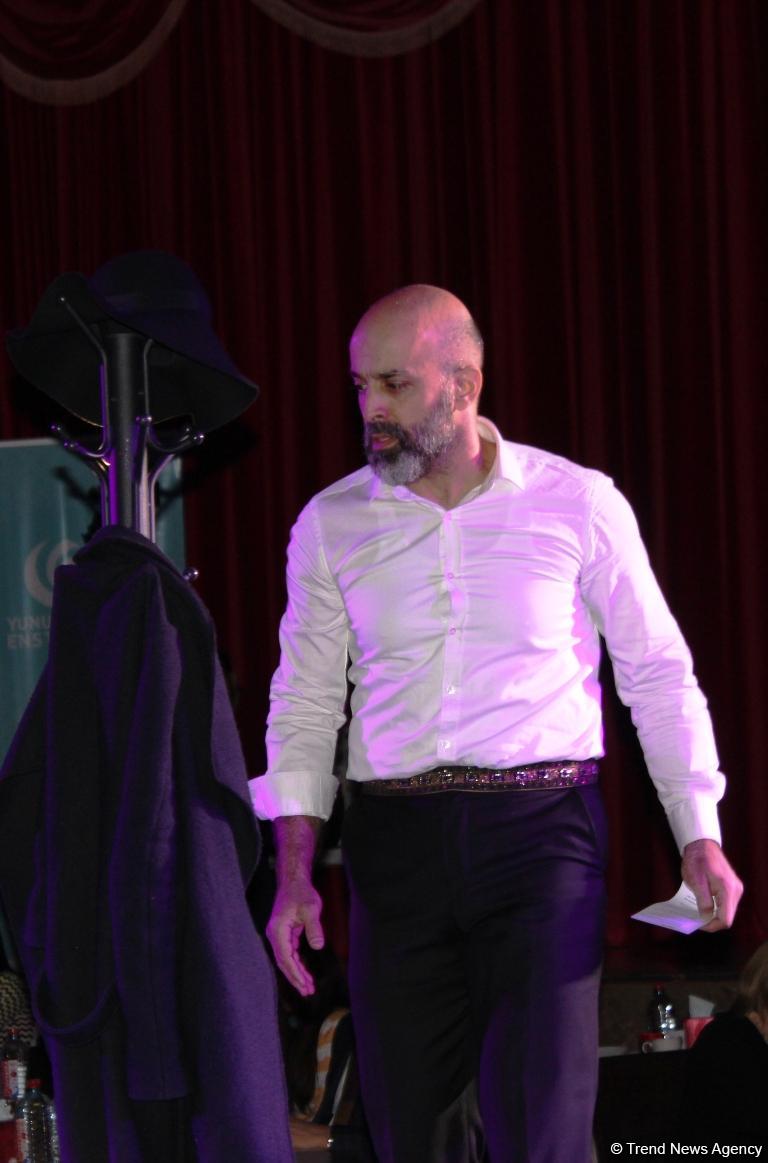 Баку и любовь: Каждая строчка, как мгновение судьбы (ФОТО)