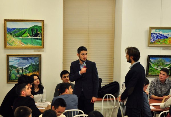 Азербайджанская команда интеллектуалов покоряет Москву (ФОТО)