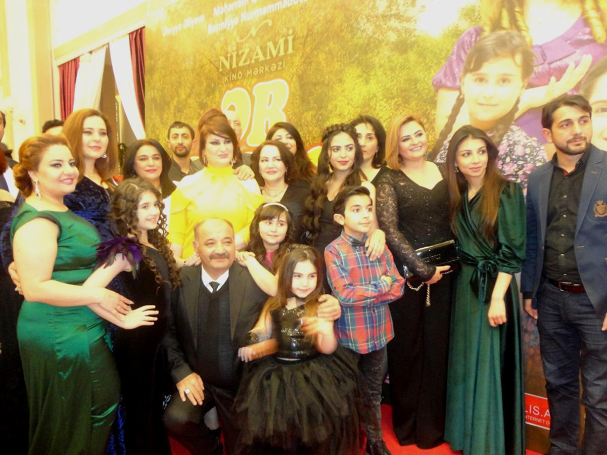 Премьера фильма о том, как выйти замуж собрала азербайджанских звезд (ФОТО)