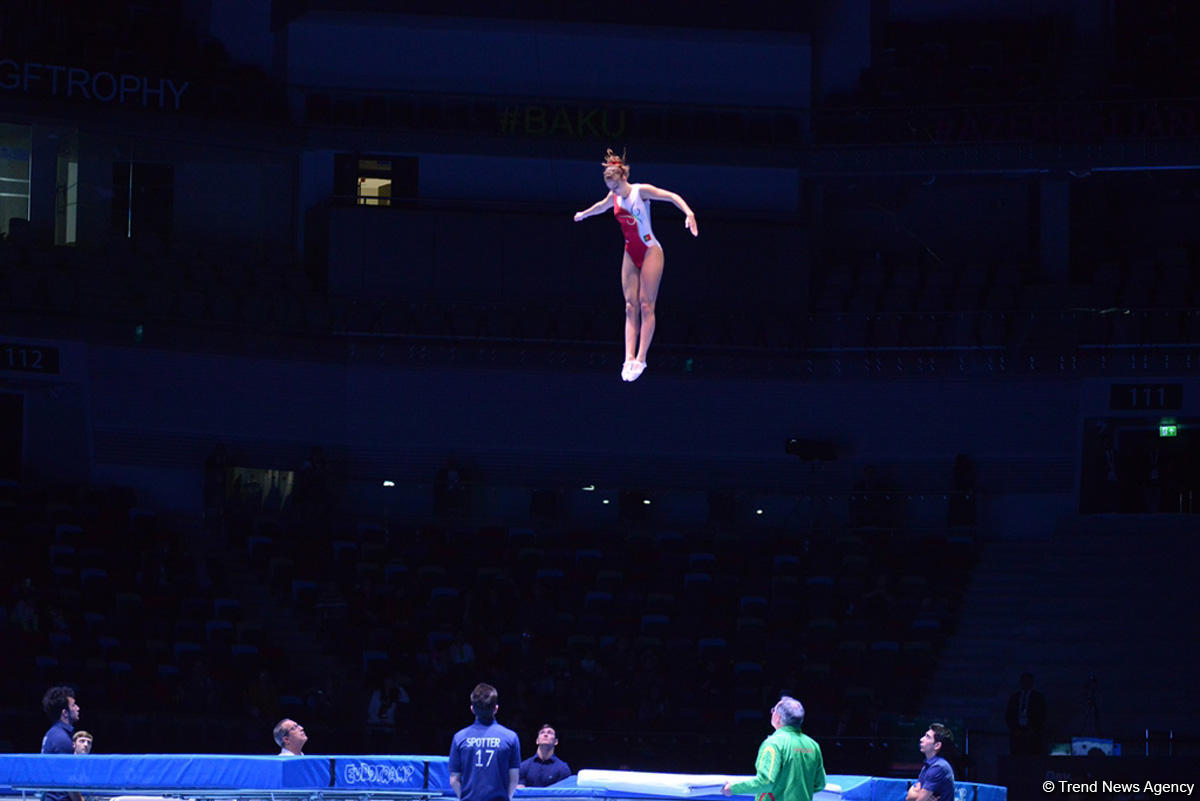 Квалификационные соревнования мужчин и женщин по прыжкам на батуте и тамблингу на Кубке мира FIG в Баку (ФОТОРЕПОРТАЖ 2)