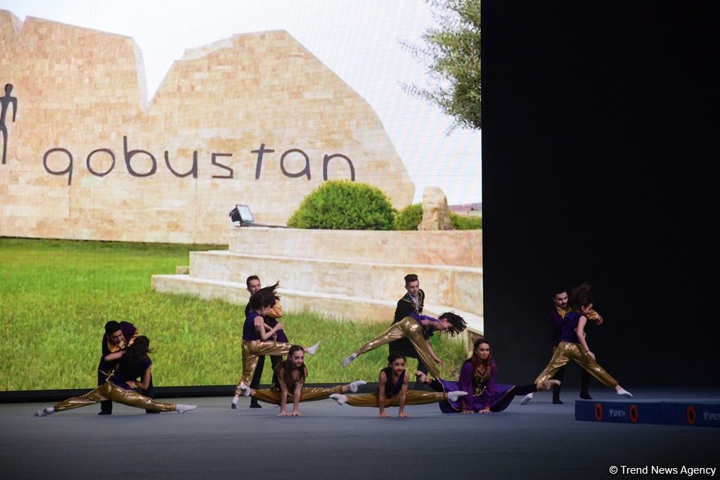 В Баку прошла церемония открытия Кубка мира FIG по прыжкам на батуте и тамблингу (ФОТОРЕПОРТАЖ)