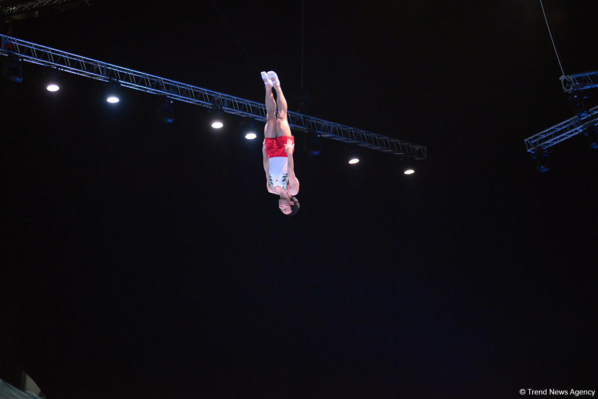Квалификационные соревнования мужчин и женщин по прыжкам на батуте и тамблингу на Кубке мира FIG в Баку (ФОТОРЕПОРТАЖ)