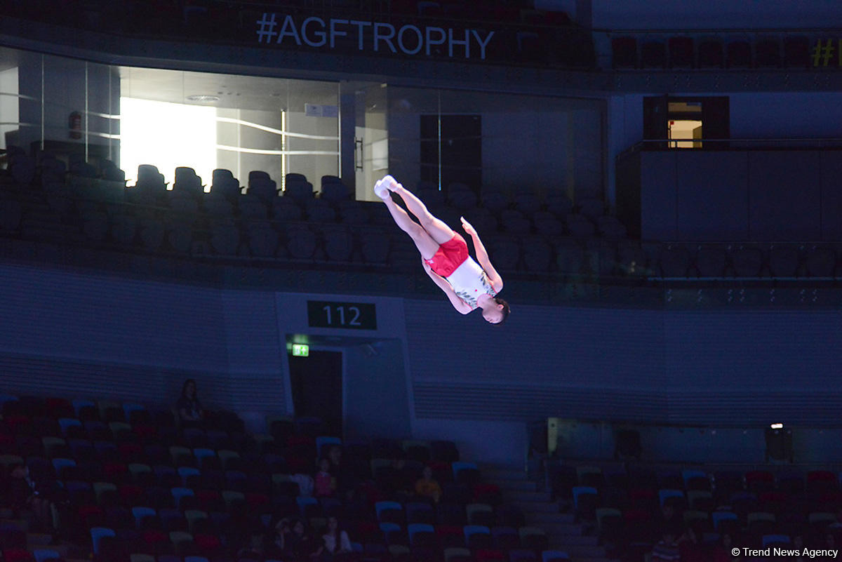 Квалификационные соревнования мужчин и женщин по прыжкам на батуте и тамблингу на Кубке мира FIG в Баку (ФОТОРЕПОРТАЖ)