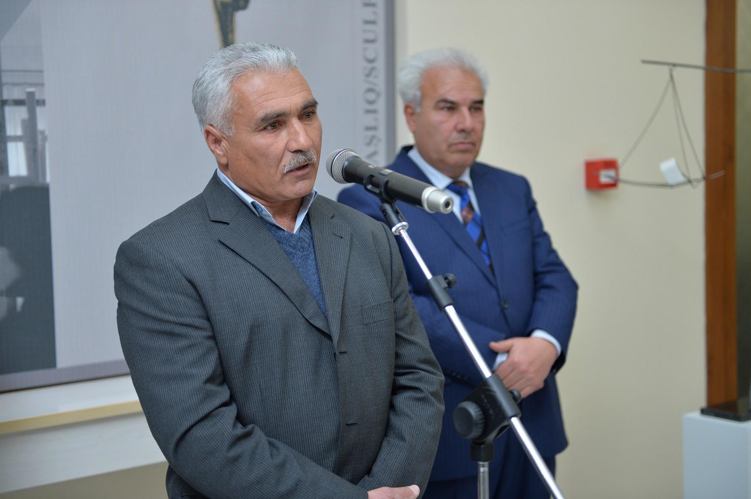 В Шамахе презентовано издание о жизни и творчестве скульптора – шехида Самира Качаева  (ФОТО)