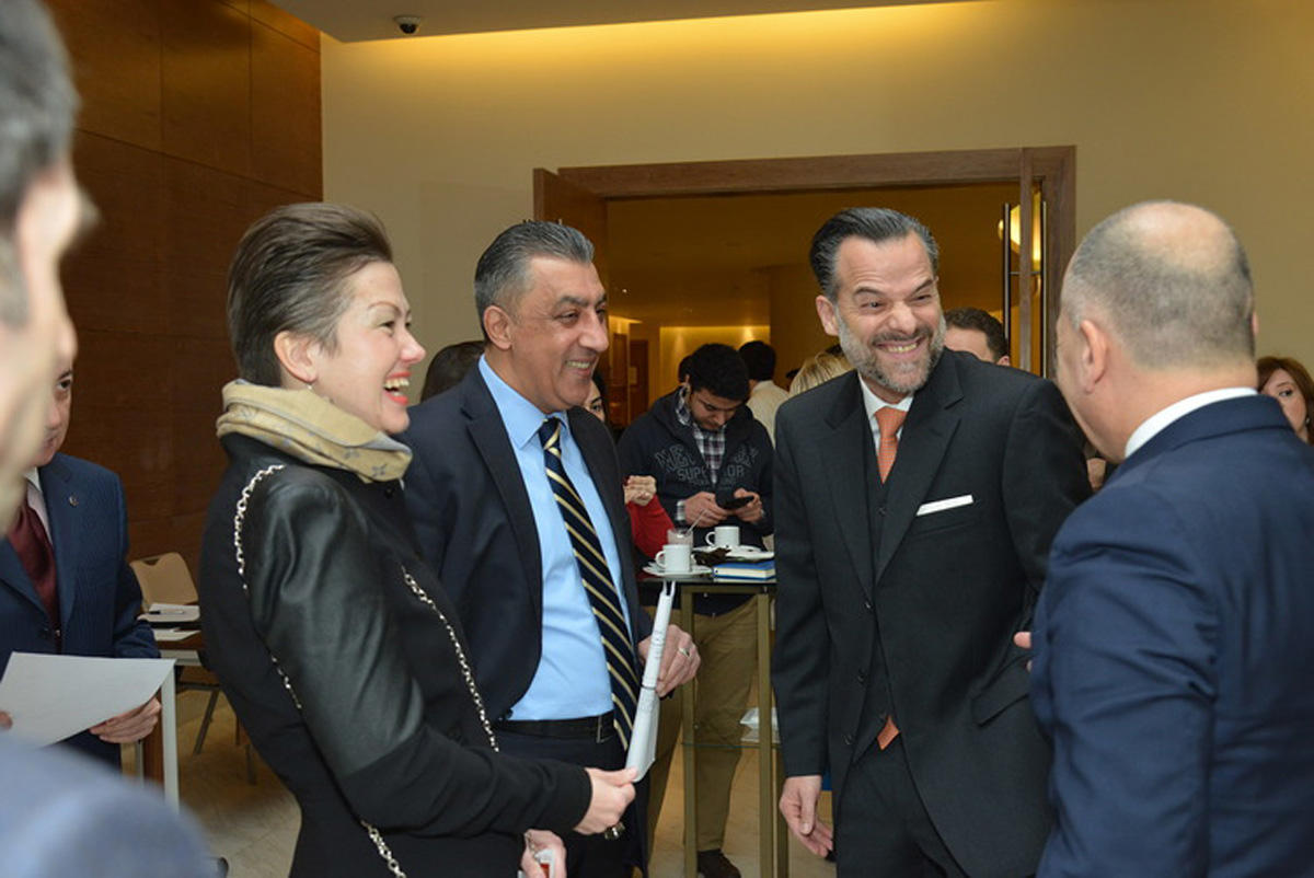 В Баку обсудили вопросы дальнейшего развития сферы туризма (ФОТО)