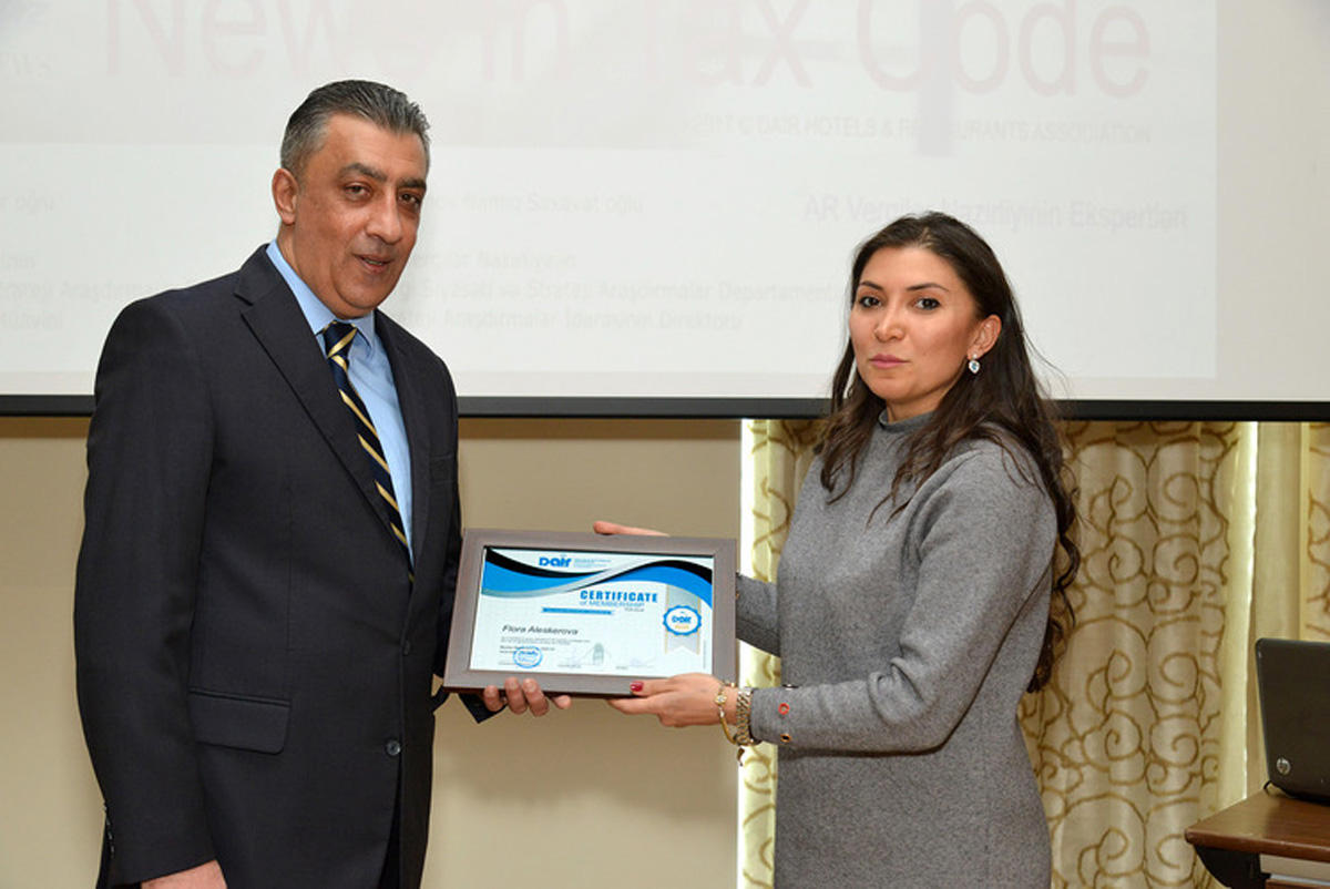 В Баку обсудили вопросы дальнейшего развития сферы туризма (ФОТО)