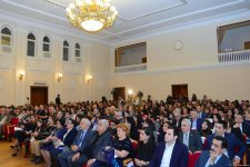 В Баку состоялись вечер классической музыки и презентация книги памяти видного педагога и пианиста Айтекин Гасановой (ФОТО)
