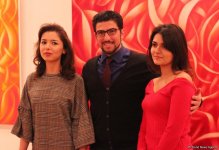 Любимый художник экс-президента США и звезд Голливуда представил в Баку "The observer is the observed" (ФОТО)