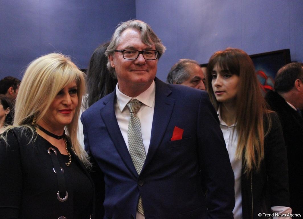 Шейн Гуффогг: В азербайджанских художниках мне больше всего понравилось…(ФОТО)