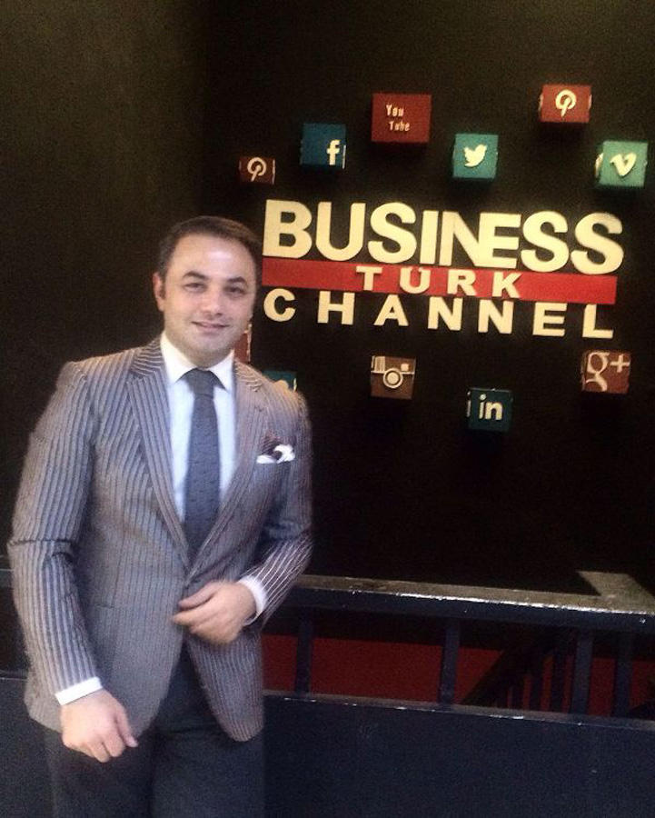 Гаджи Гулиев удостоен международной премии “Əshabi-Kəhf” в Турции (ВИДЕО, ФОТО)