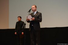 Вице-президент Фонда Гейдара Алиева Лейла Алиева приняла участие в показе фильма "Бесконечный коридор"