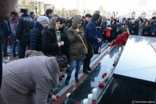 В  Баку прошло всенародное шествие в связи с 25-й годовщиной Ходжалинского геноцида (ФОТО)