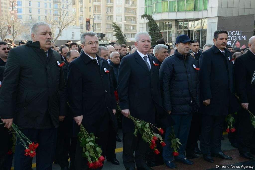 В  Баку прошло всенародное шествие в связи с 25-й годовщиной Ходжалинского геноцида (ФОТО)