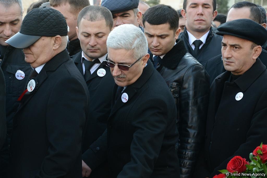 В  Баку прошло всенародное шествие в связи с 25-й годовщиной Ходжалинского геноцида (ФОТО)