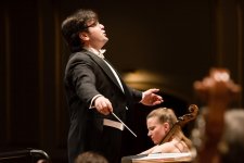 Азербайджанский дирижер стал лауреатом международного конкурса в Гамбурге (ФОТО)