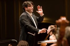 Азербайджанский дирижер стал лауреатом международного конкурса в Гамбурге (ФОТО)