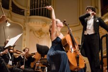 Азербайджанский дирижер стал лауреатом международного конкурса в Гамбурге (ФОТО)