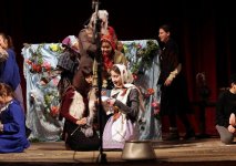 Детский театр-студия "Гюнай"  представила спектакль "Ходжалы"  (ФОТО)