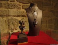 В Баку представлена коллекция "Ширваншахи" бренда Dastan (ФОТО)