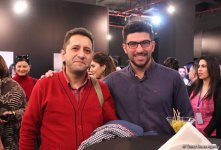 Севда Алекперзаде презентовала клип "Когда вспоминаю тебя" в художественной галерее (ВИДЕО, ФОТО)