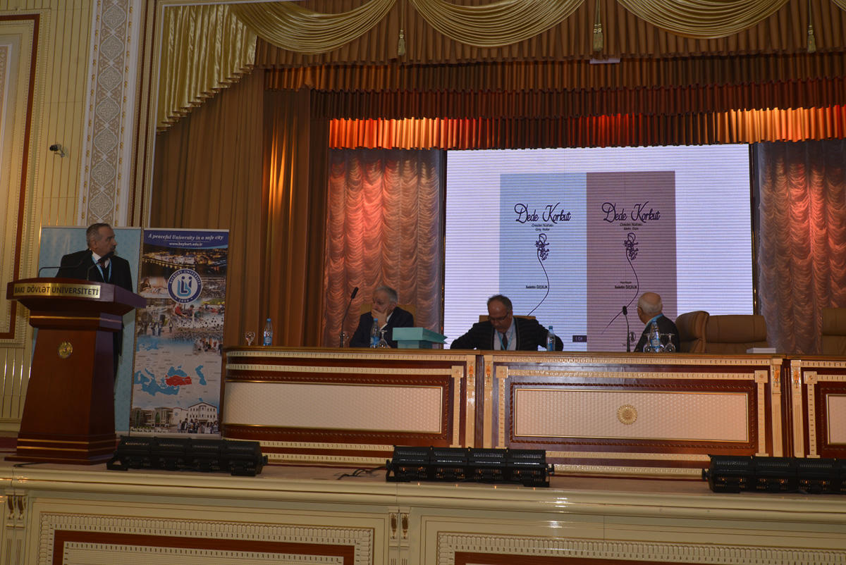 Баку объединяет тюркский мир: От Деде Горгуда до ашугских традиций современности (ФОТО)