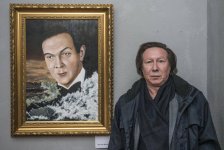 В Баку открылась выставка Бориса Щетинкина "Несовременный взгляд" (ФОТО)