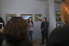 В Баку открылась выставка Бориса Щетинкина "Несовременный взгляд" (ФОТО)