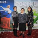 Российский музыкант поздравил бакинок с 8 Марта (ФОТО)