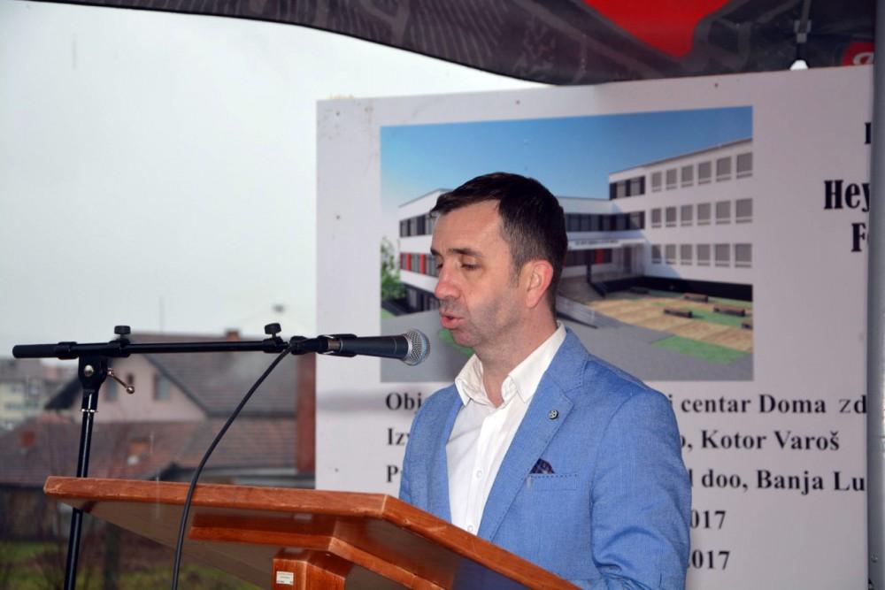 В Боснии и Герцеговине заложен фундамент Центра скорой медпомощи, который будет построен при поддержке Фонда Гейдара Алиева (ФОТО)